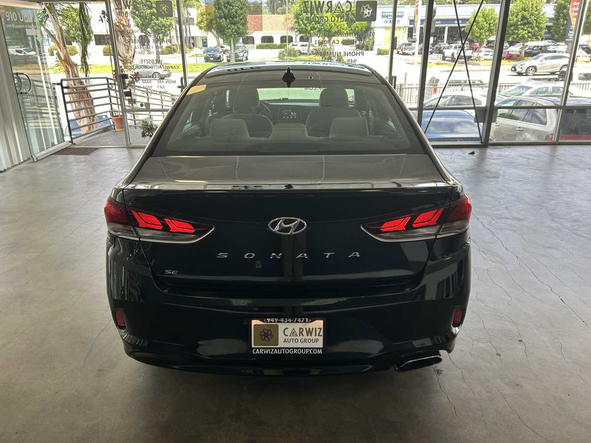 2018 Hyundai Sonata SE Eco photo 8