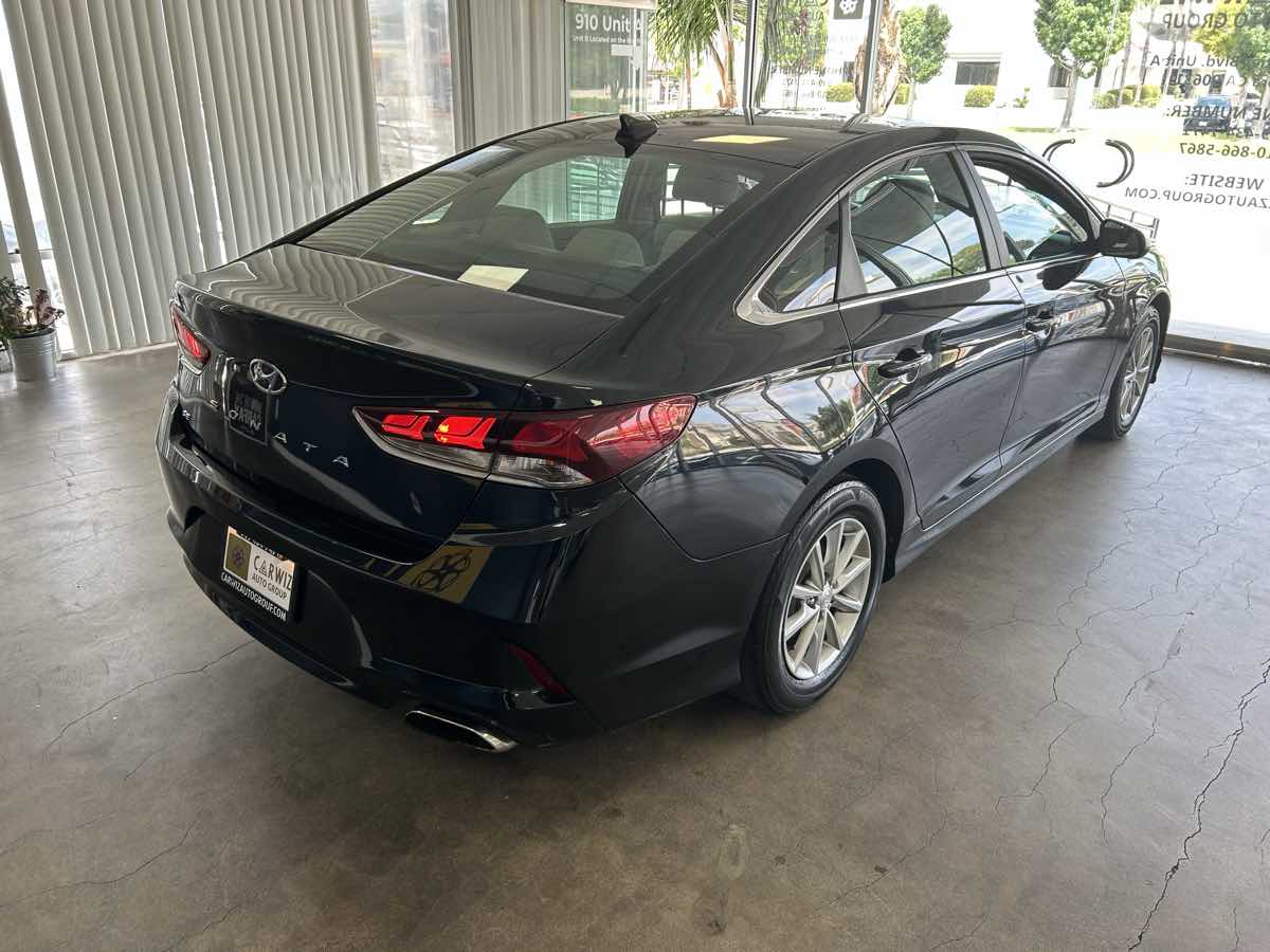 2018 Hyundai Sonata SE Eco photo 12