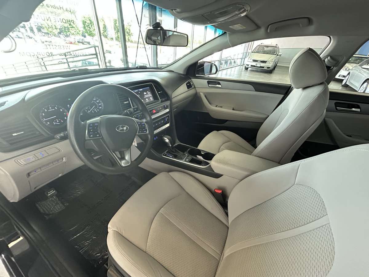 2018 Hyundai Sonata SE Eco photo 24