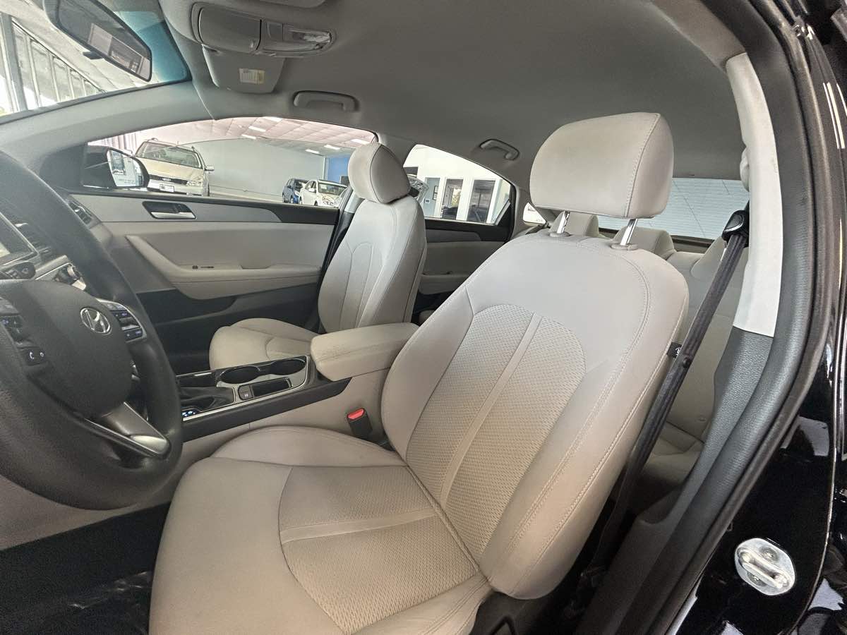 2018 Hyundai Sonata SE Eco photo 25