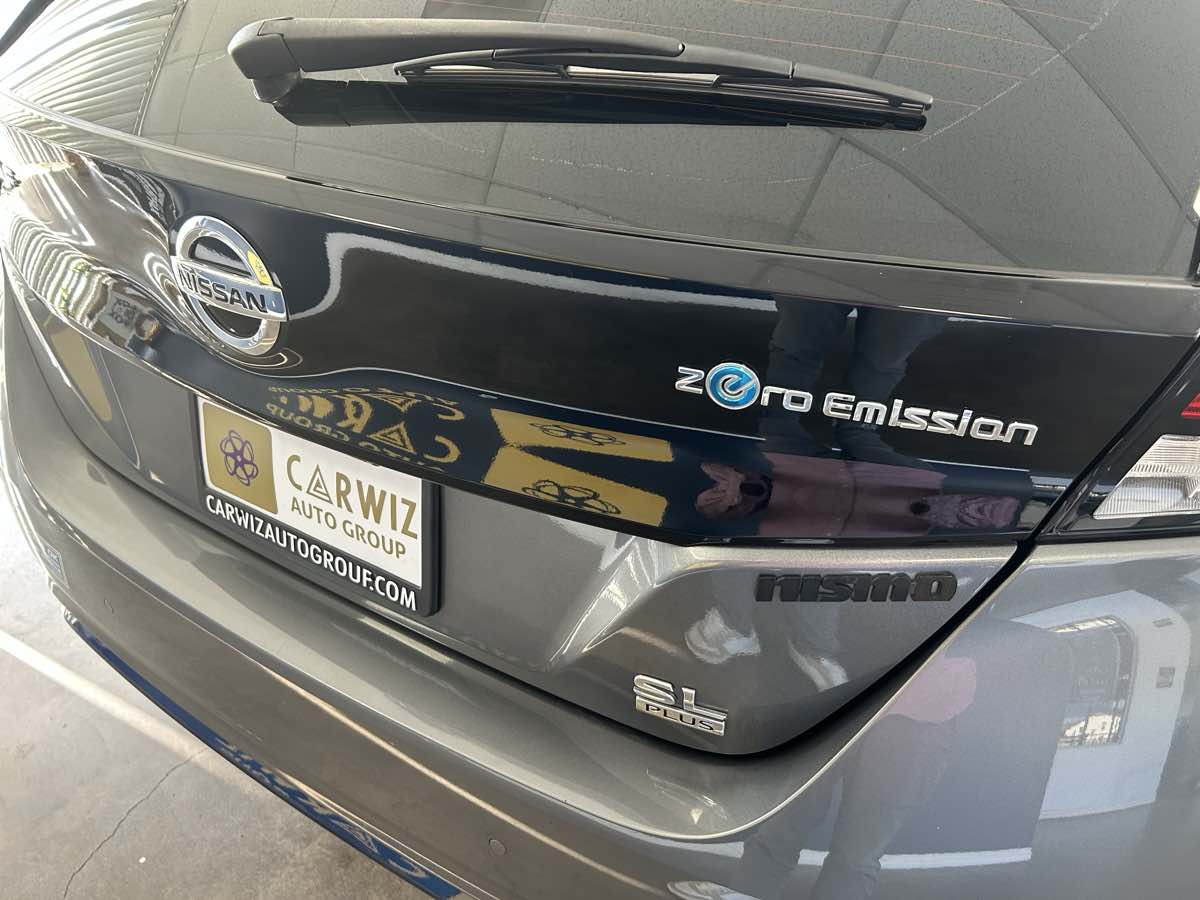 2021 Nissan Leaf SL Plus photo 20
