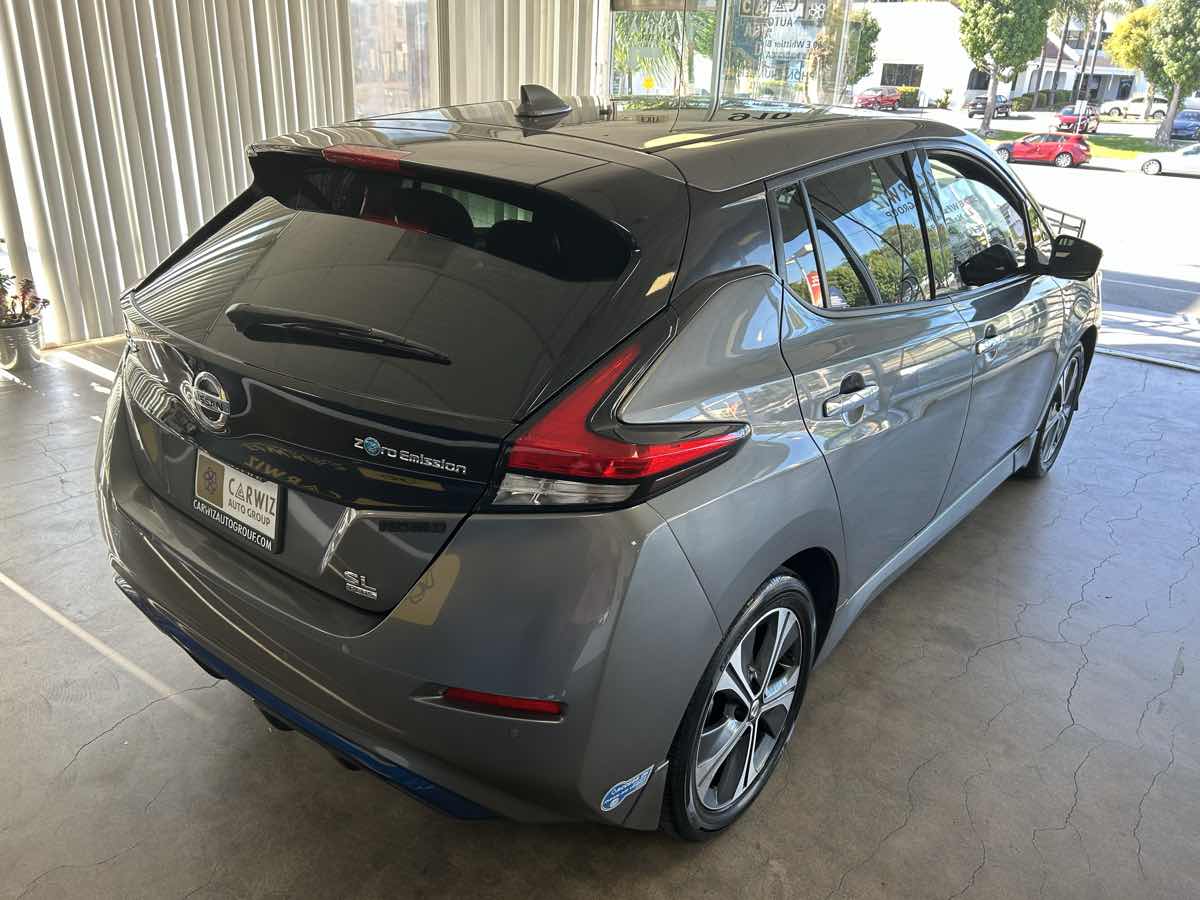 2021 Nissan Leaf SL Plus photo 21