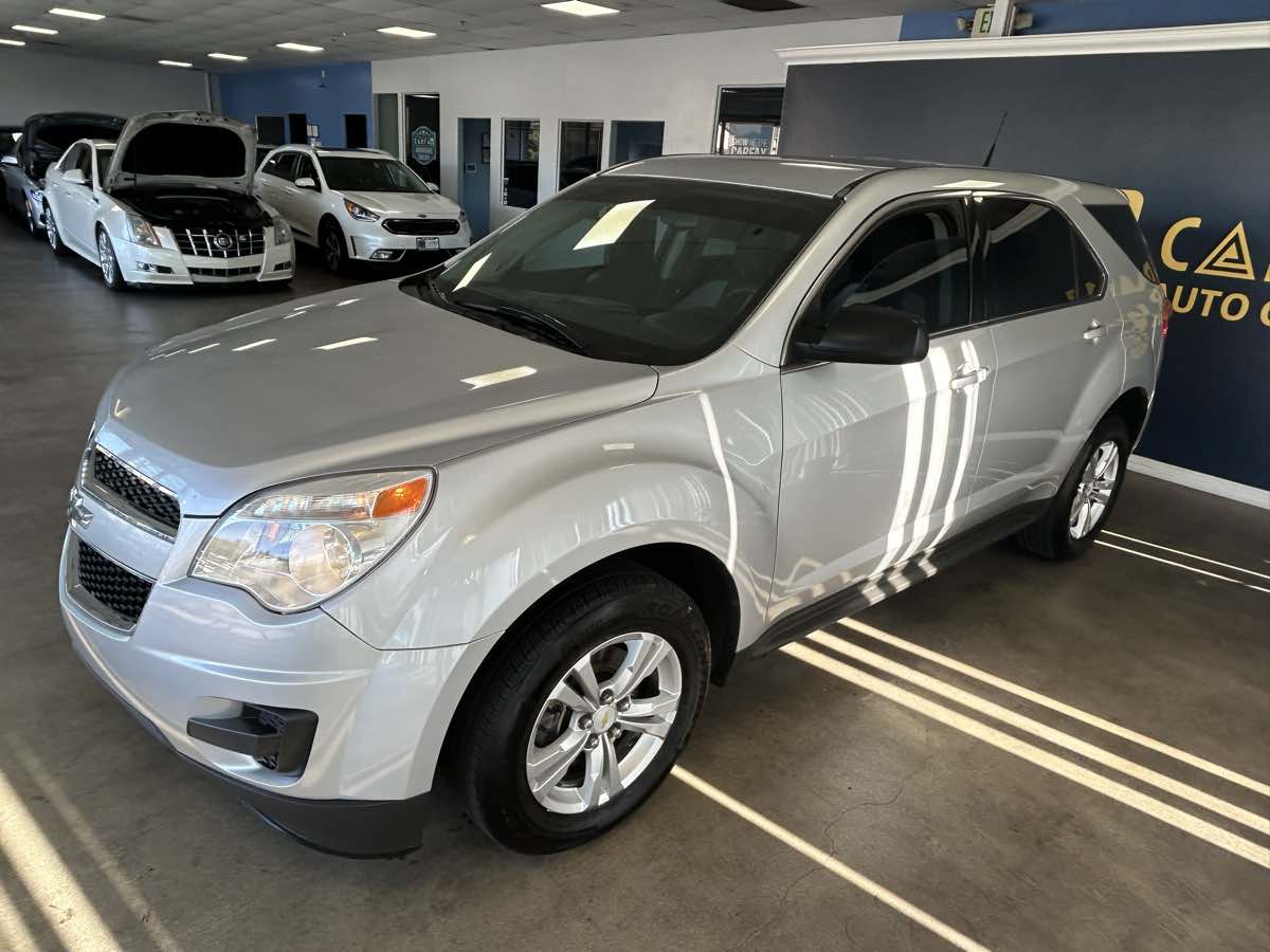 2012 Chevrolet Equinox LS photo 6