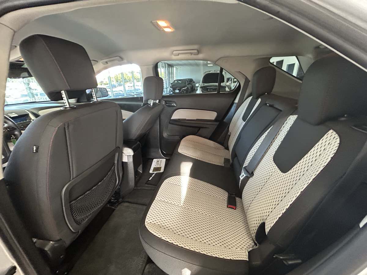2012 Chevrolet Equinox LS photo 37