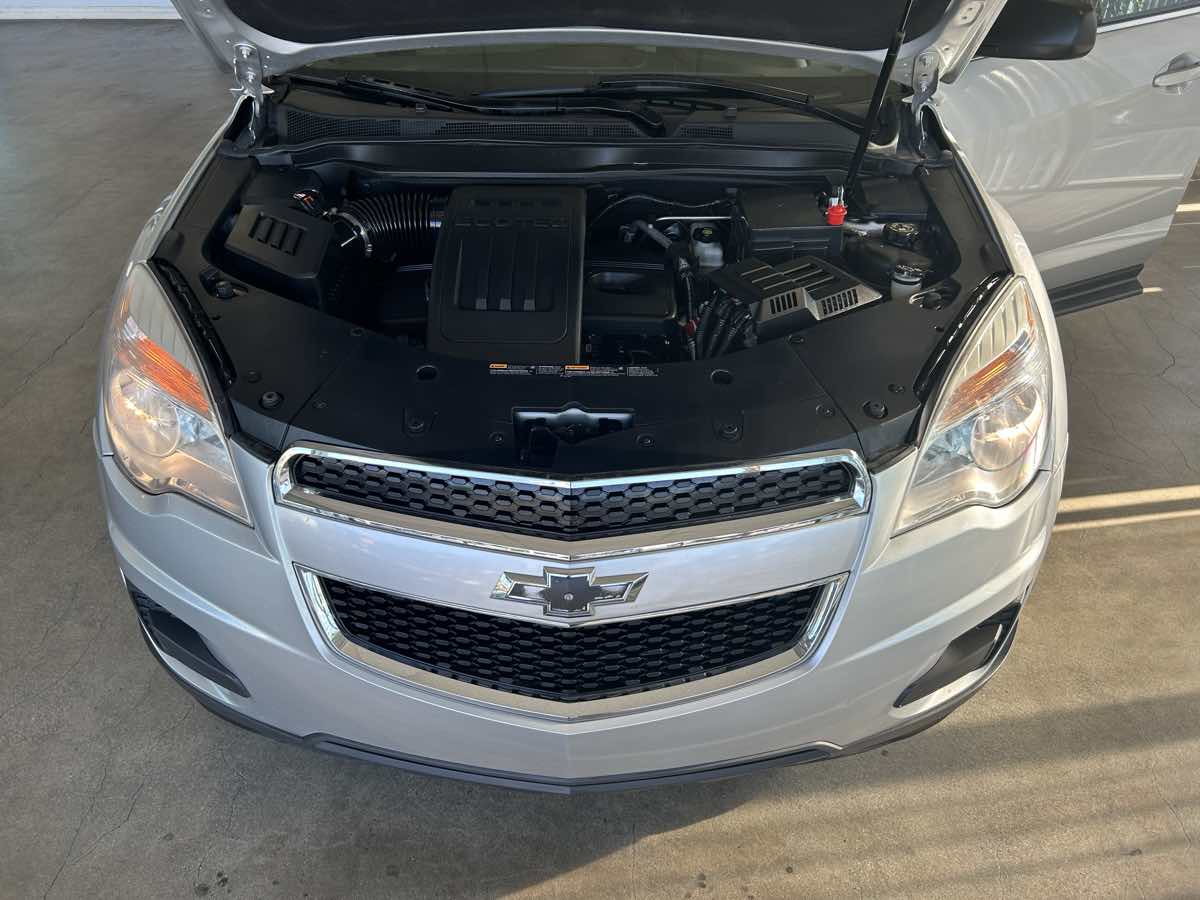 2012 Chevrolet Equinox LS photo 49