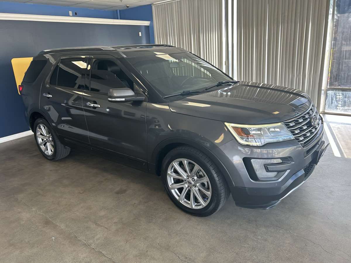 2016 Ford Explorer Limited photo 4