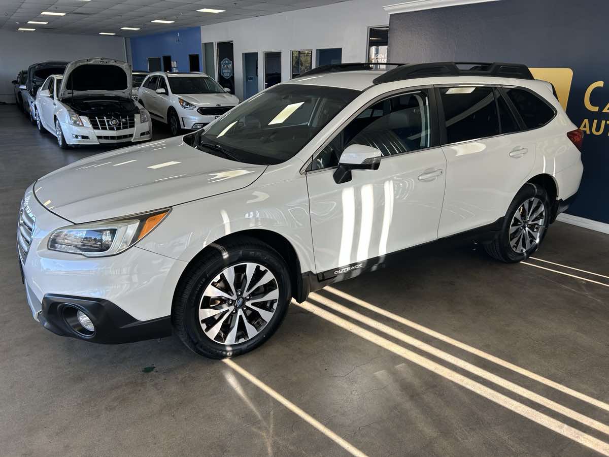 2016 Subaru Outback 3.6R Limited photo 8