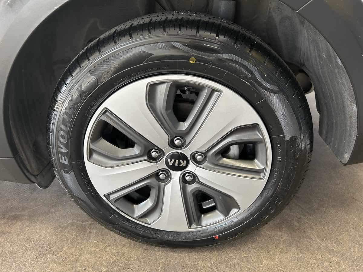 2018 Kia Niro EX Premium photo 7