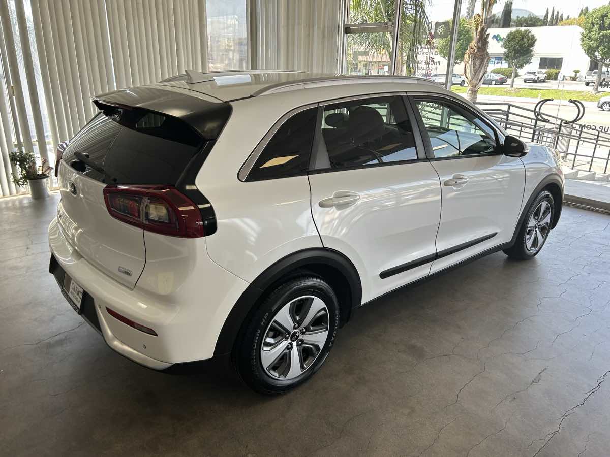 2018 Kia Niro EX Premium photo 17