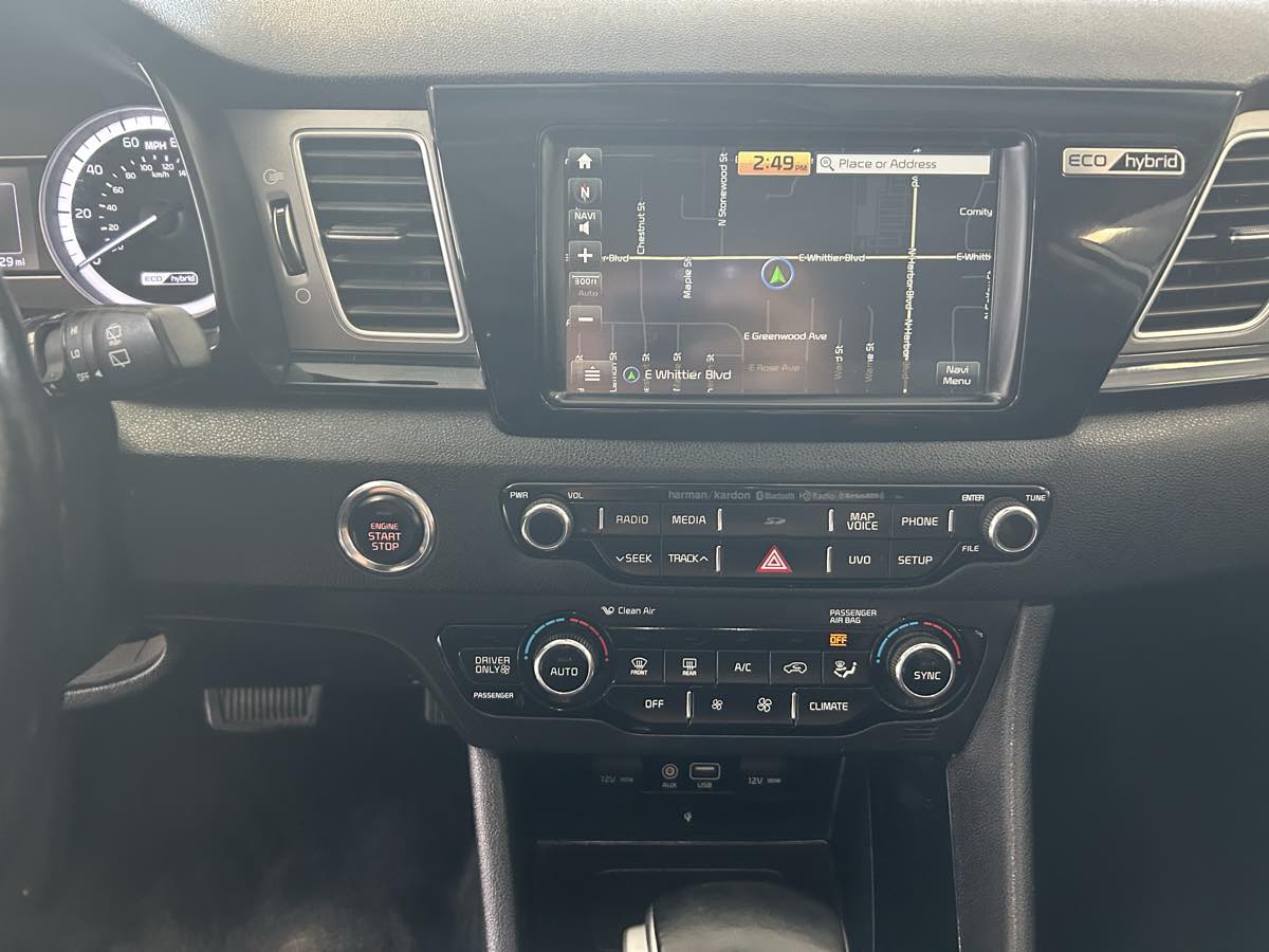 2018 Kia Niro EX Premium photo 35