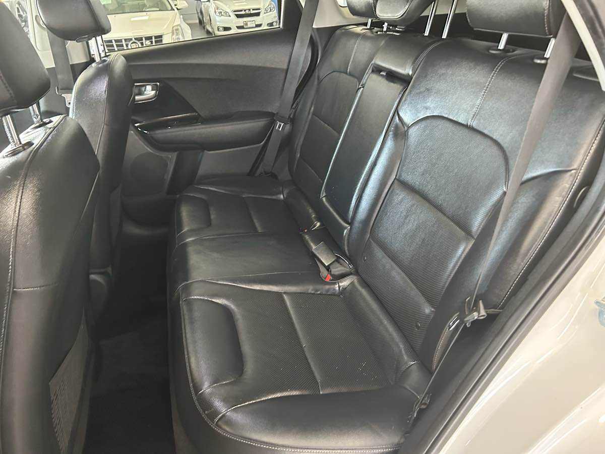 2018 Kia Niro EX Premium photo 42