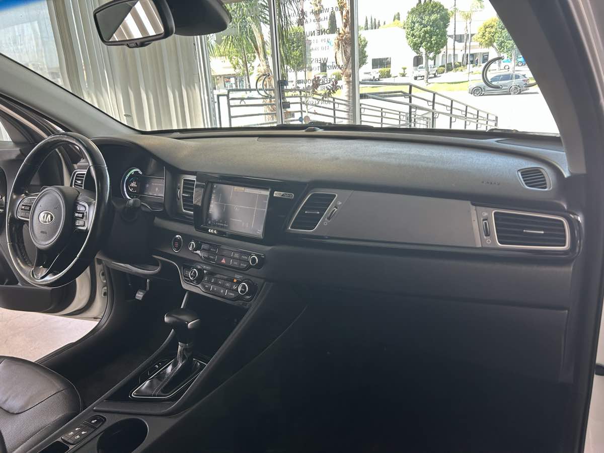 2018 Kia Niro EX Premium photo 52