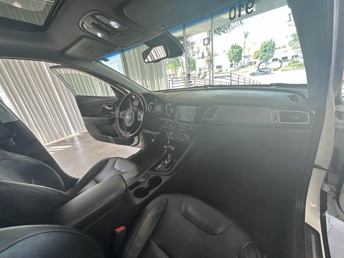 2018 Kia Niro EX Premium photo 53