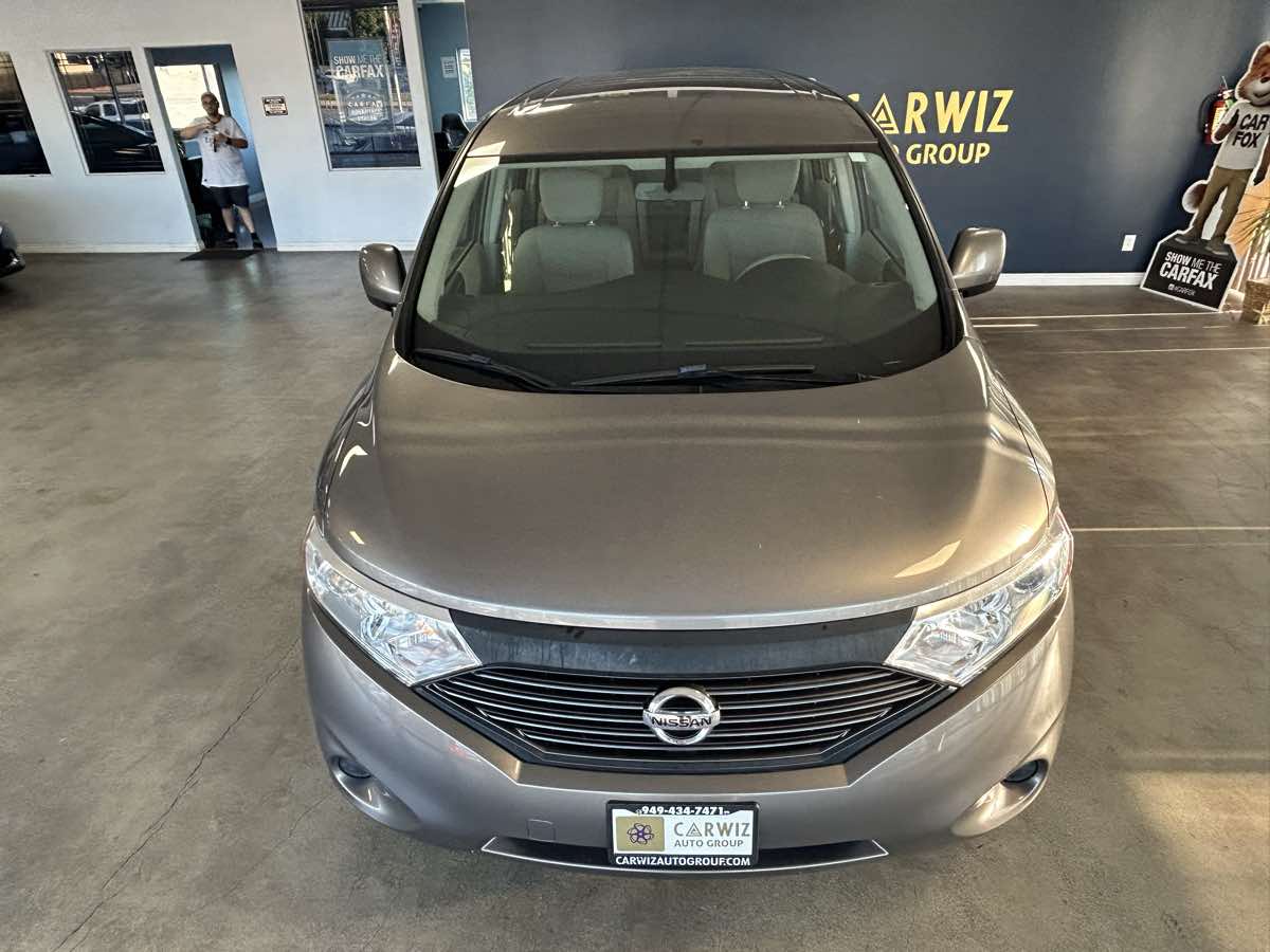2015 Nissan Quest S photo 12