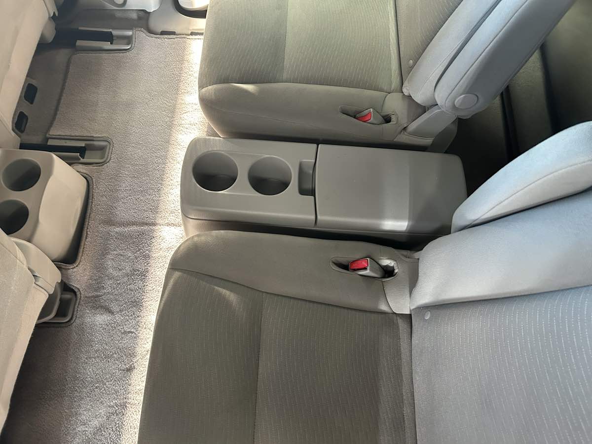 2015 Nissan Quest S photo 22
