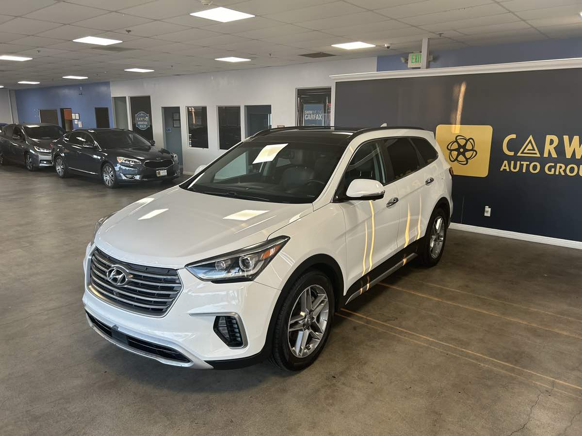 2017 Hyundai Santa Fe Limited Ultimate photo 4