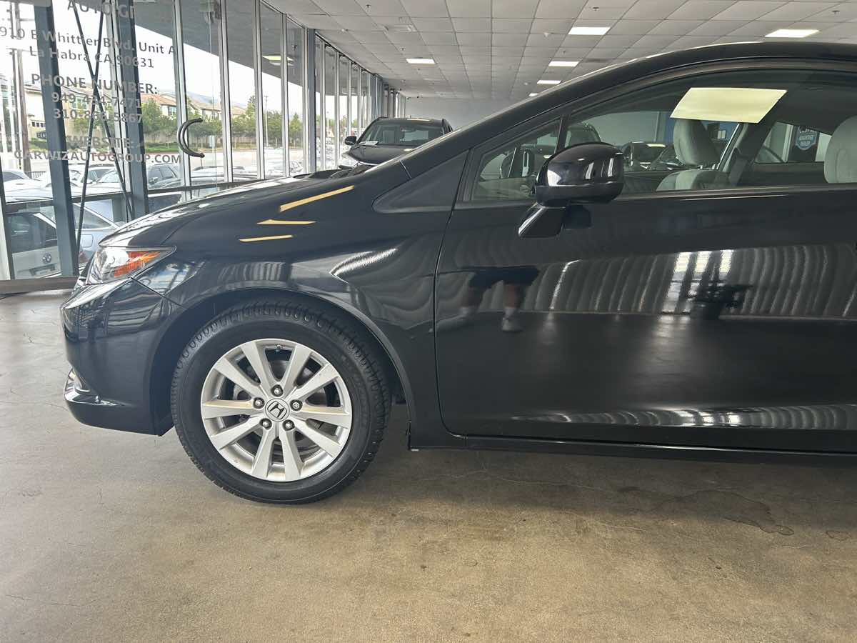 2012 Honda Civic EX photo 4