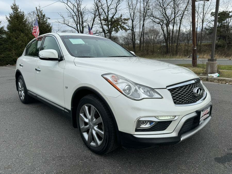 2017 Infiniti QX50 photo 2