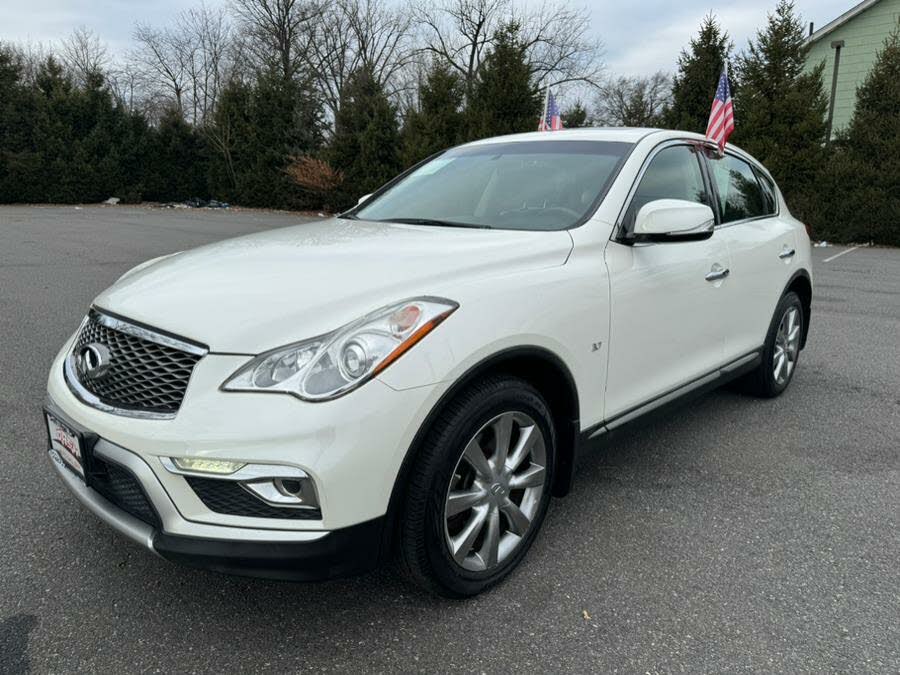 2017 Infiniti QX50 photo 4