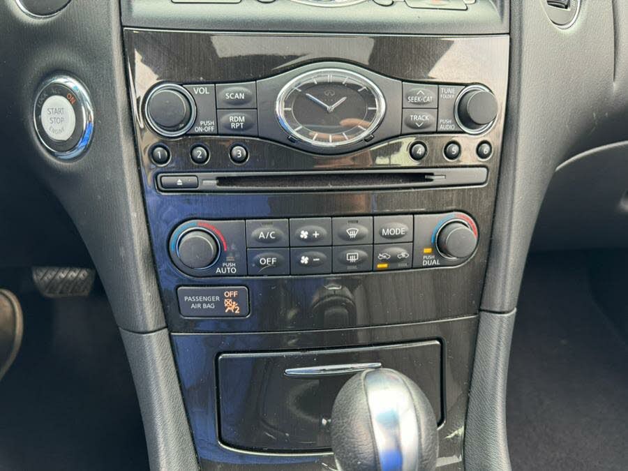 2017 Infiniti QX50 photo 27