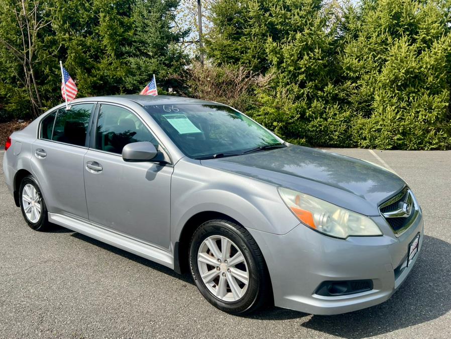 2010 Subaru Legacy 2.5i photo 2