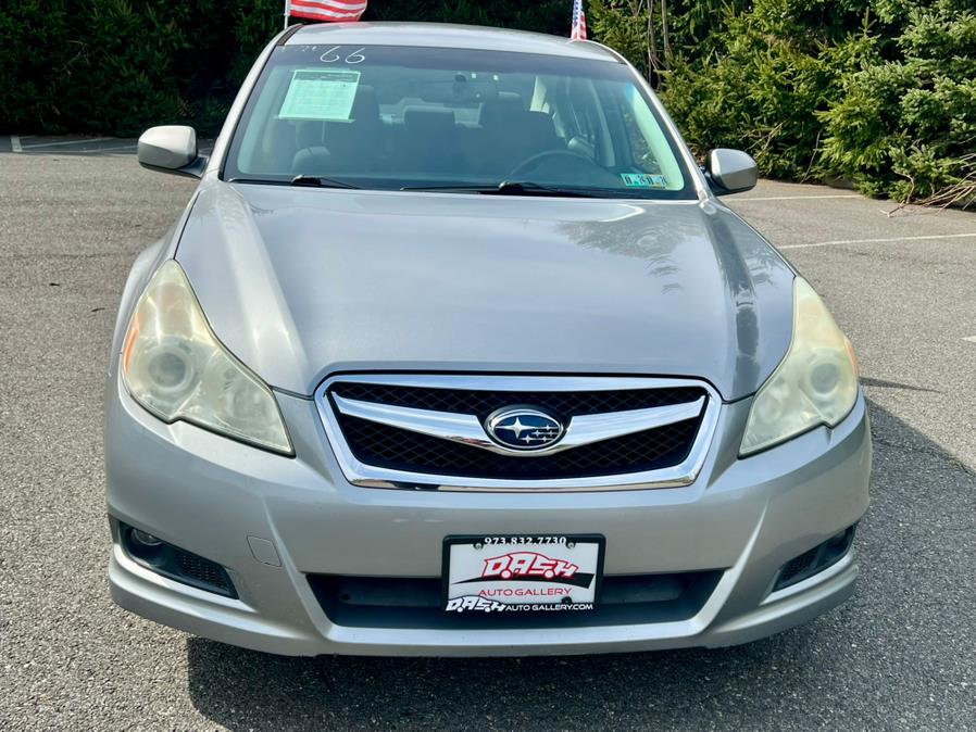2010 Subaru Legacy 2.5i photo 4