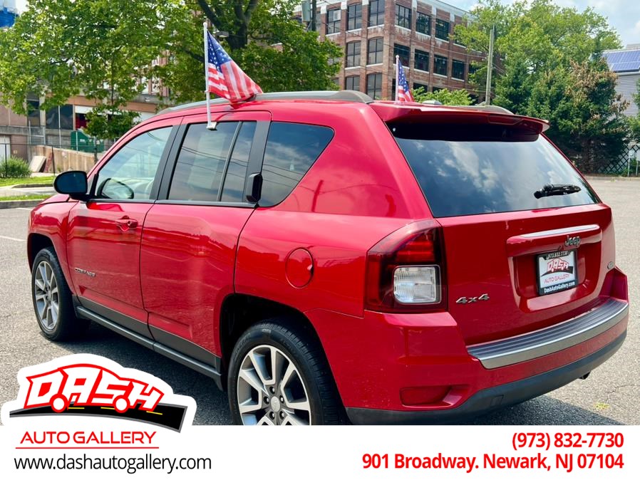 2017 Jeep Compass Sport photo 5