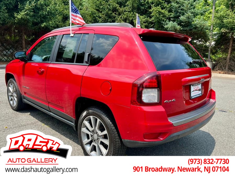 2017 Jeep Compass Sport photo 13