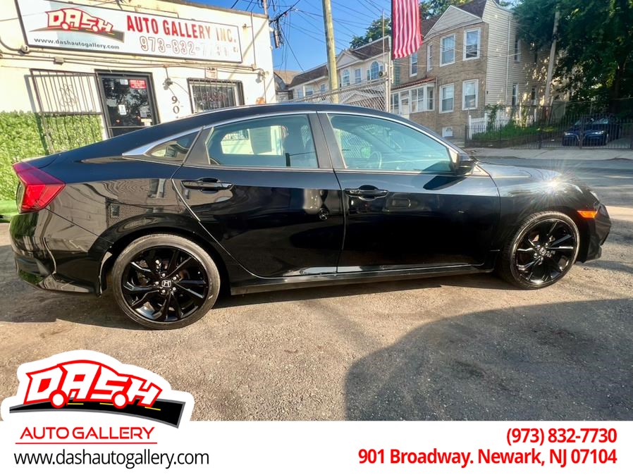 2019 Honda Civic Sport photo 9
