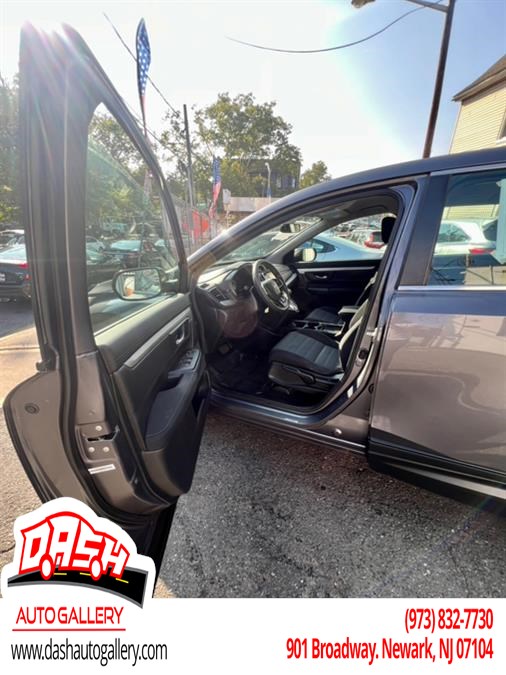 2018 Honda CR-V LX photo 27