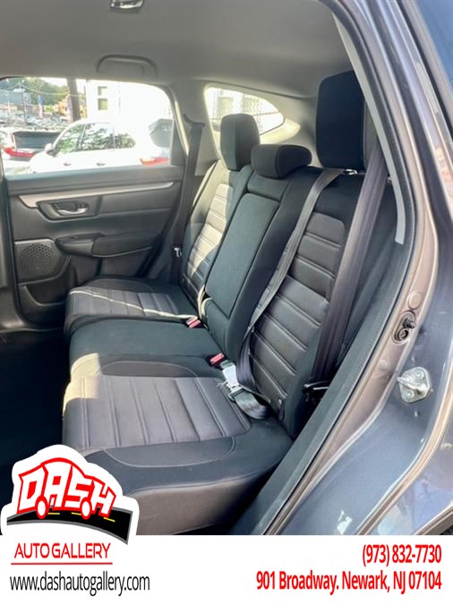 2018 Honda CR-V LX photo 26