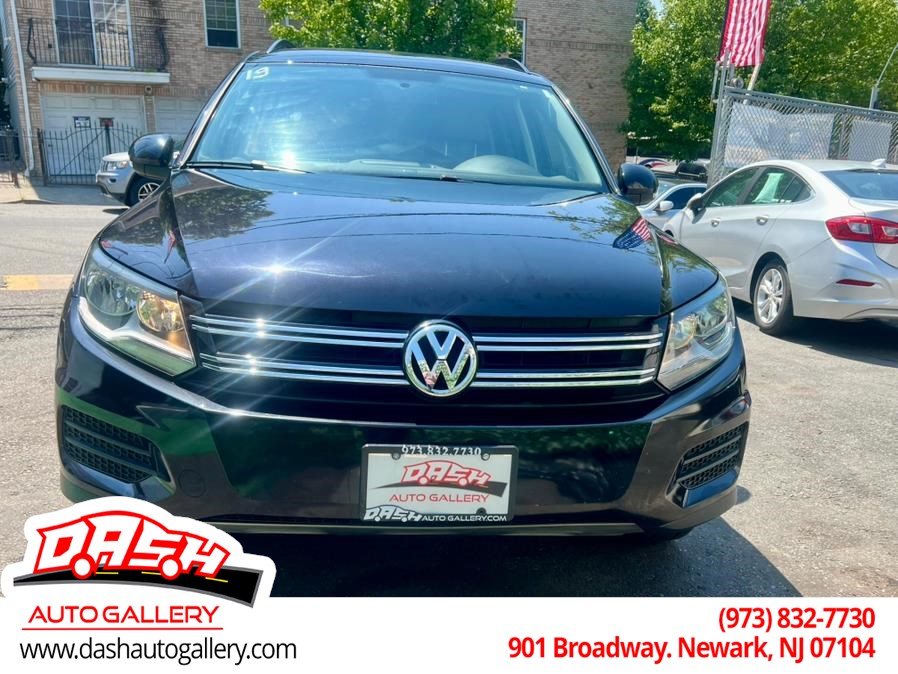 2017 Volkswagen Tiguan S Limited photo 10