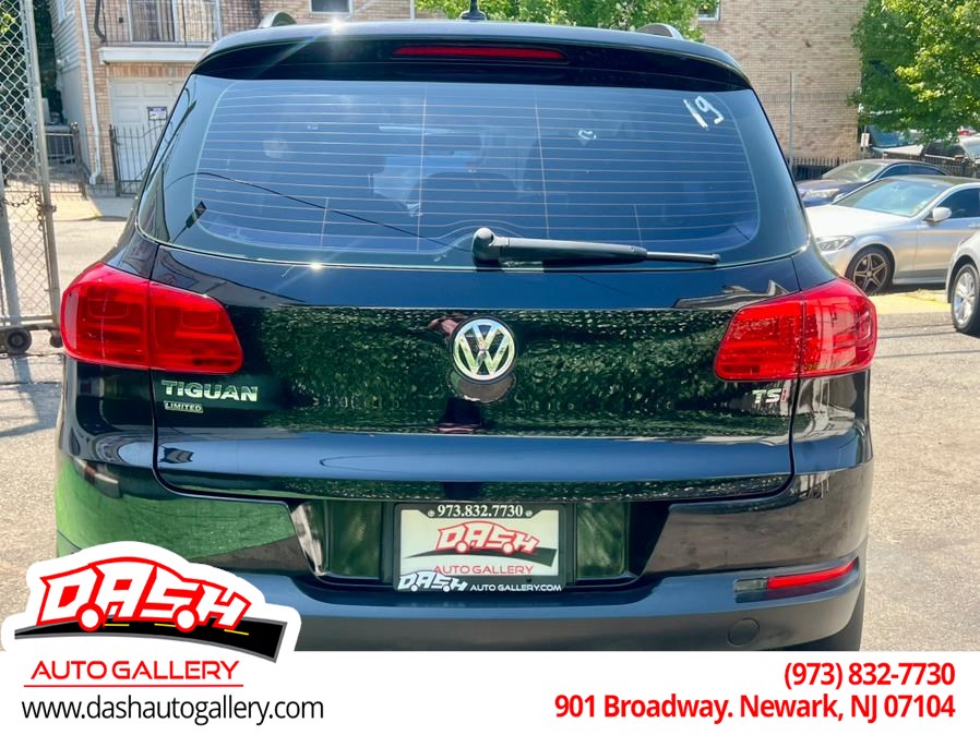 2017 Volkswagen Tiguan S Limited photo 8