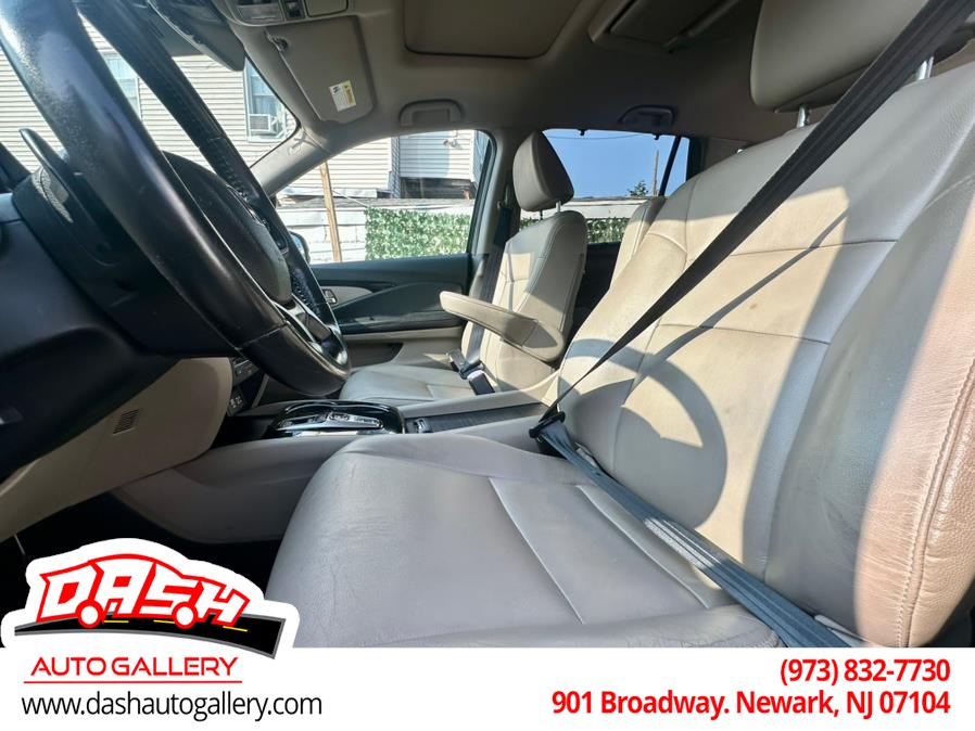 2020 Honda Pilot Touring photo 44