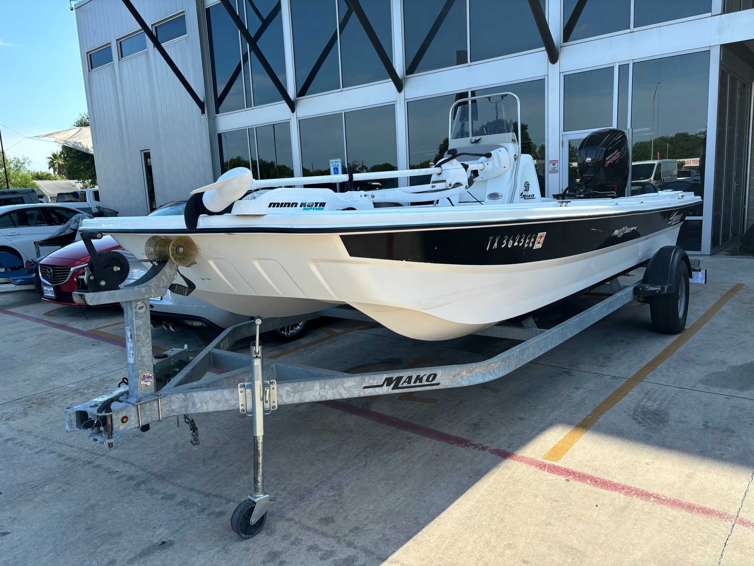 Sold 2018 Mako Pro Skiff 19 CC w/ 115 EXLPT FourStroke Command