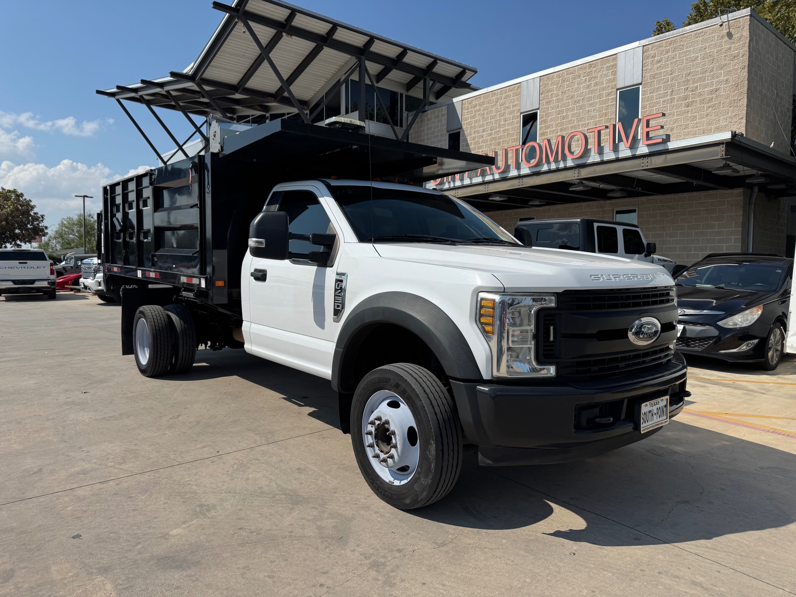 2019 Ford F-450 Super Duty Chassis Cab XL - Photo 2