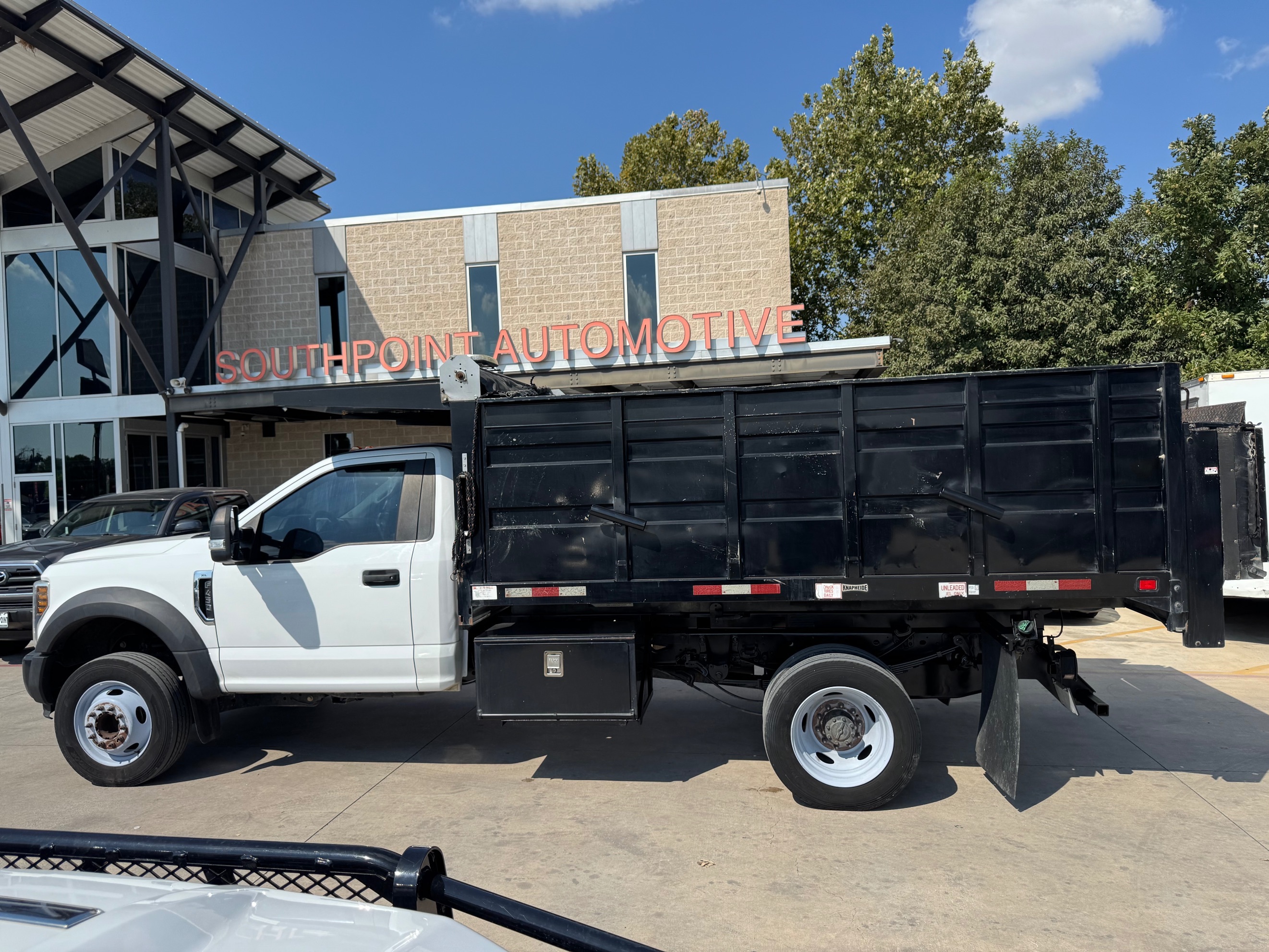 2019 Ford F-450 Super Duty Chassis Cab XL - Photo 9