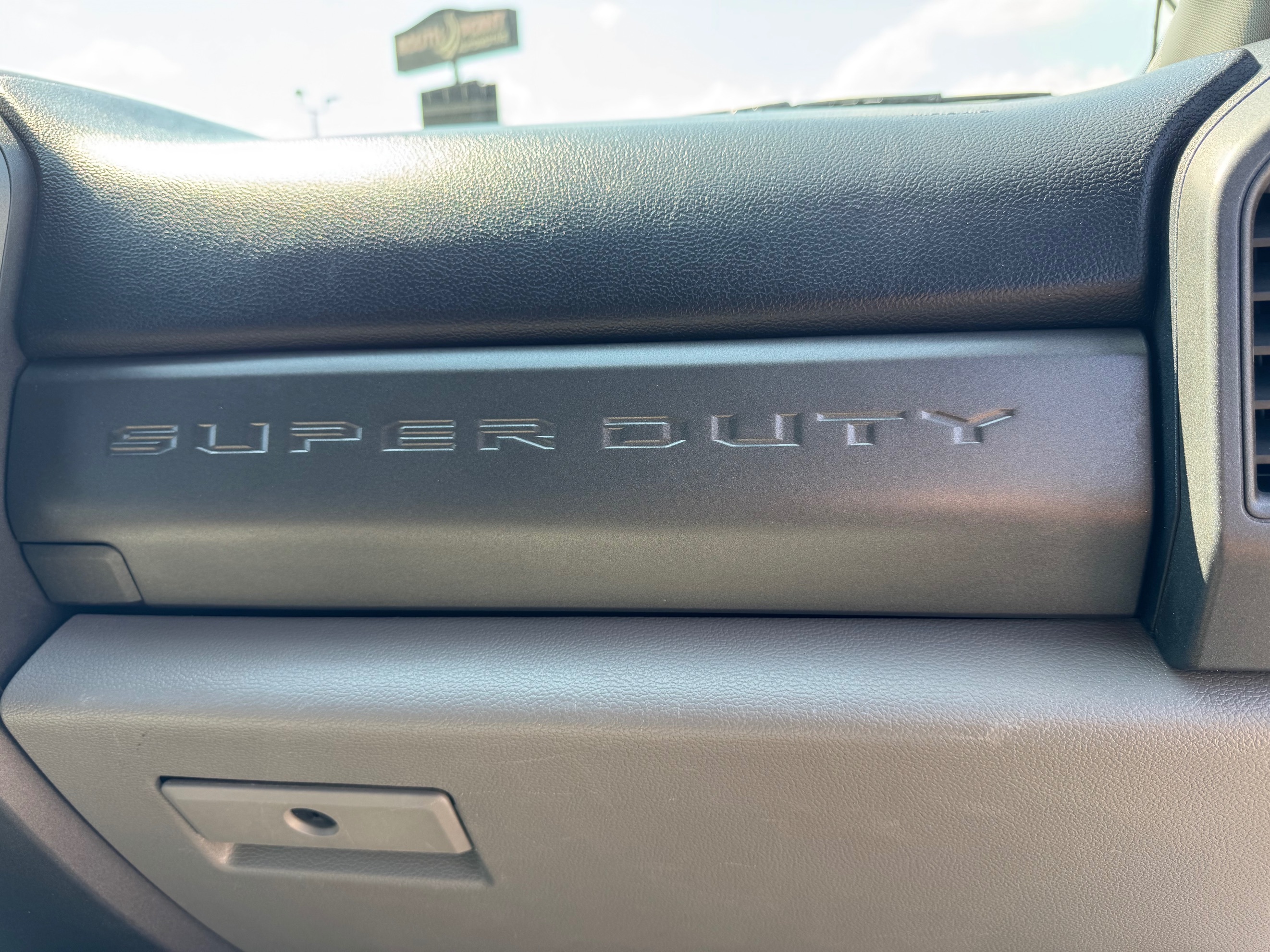 2019 Ford F-450 Super Duty Chassis Cab XL - Photo 26