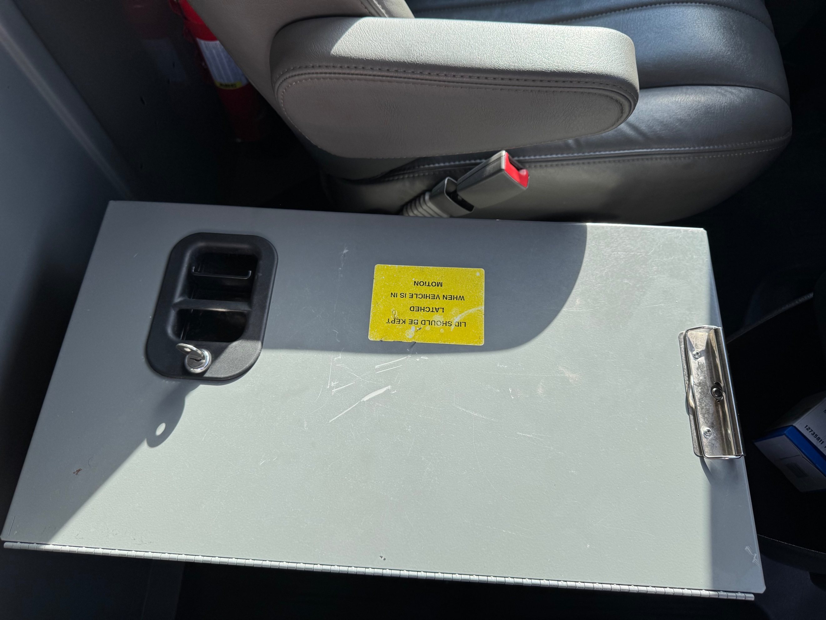 2023 Chevrolet Express Cargo Work Van - Photo 22