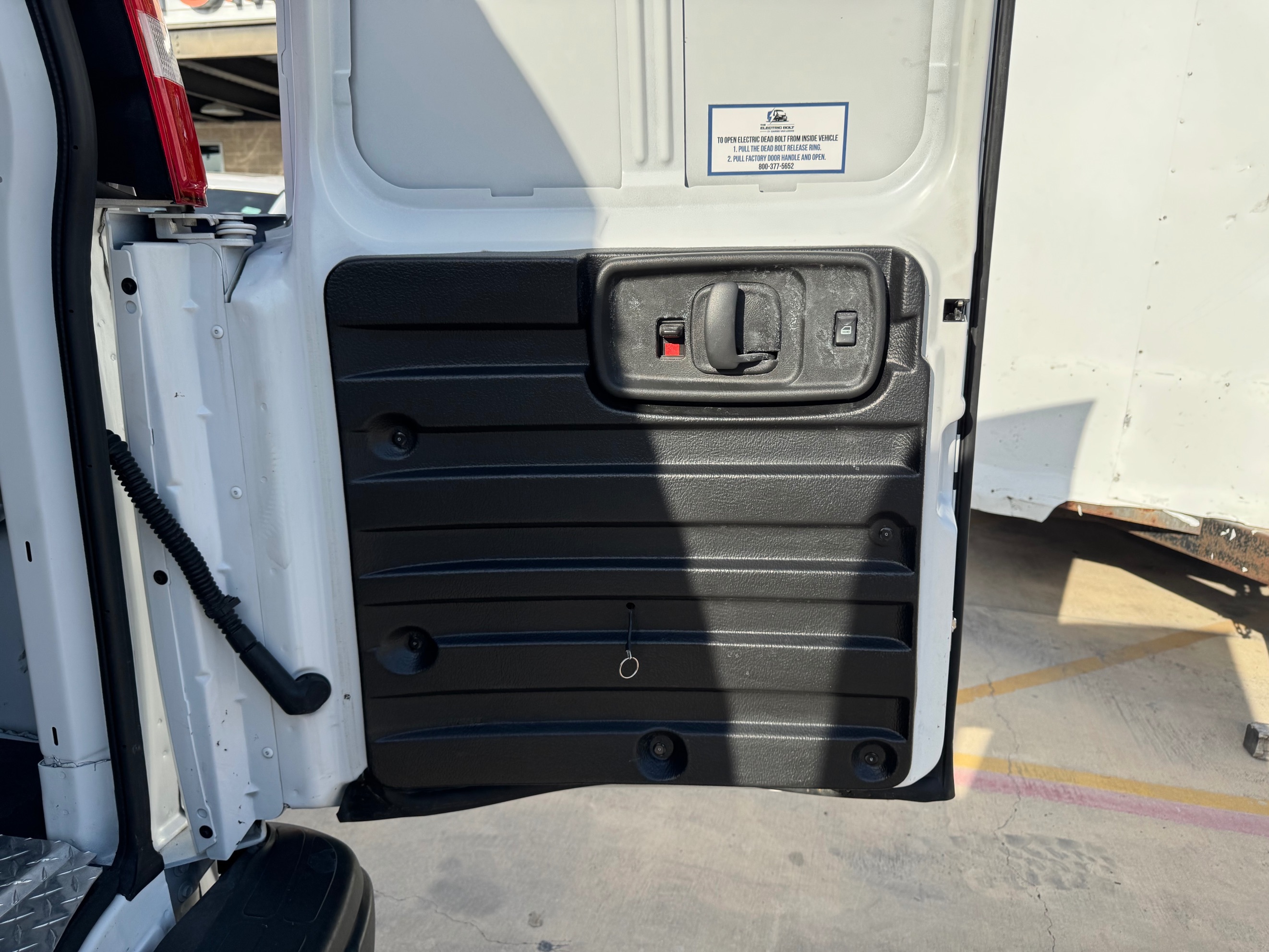 2023 Chevrolet Express Cargo Work Van - Photo 25