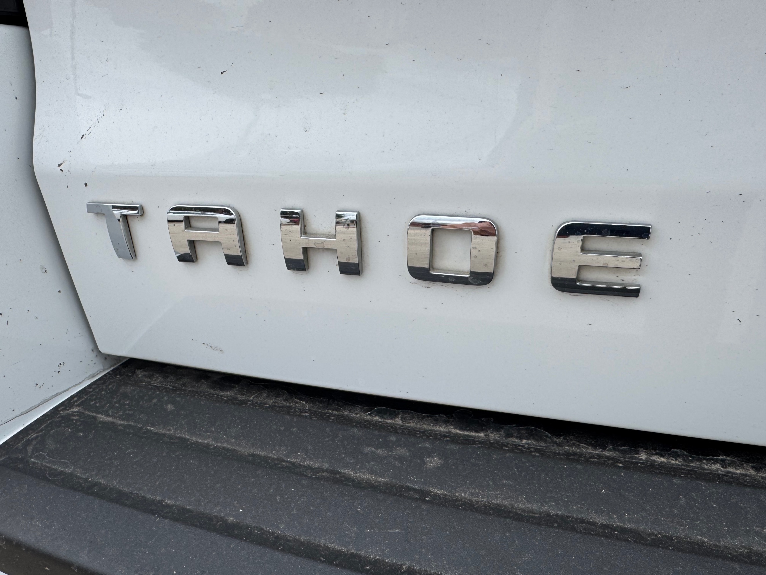 2016 Chevrolet Tahoe LT - Photo 9