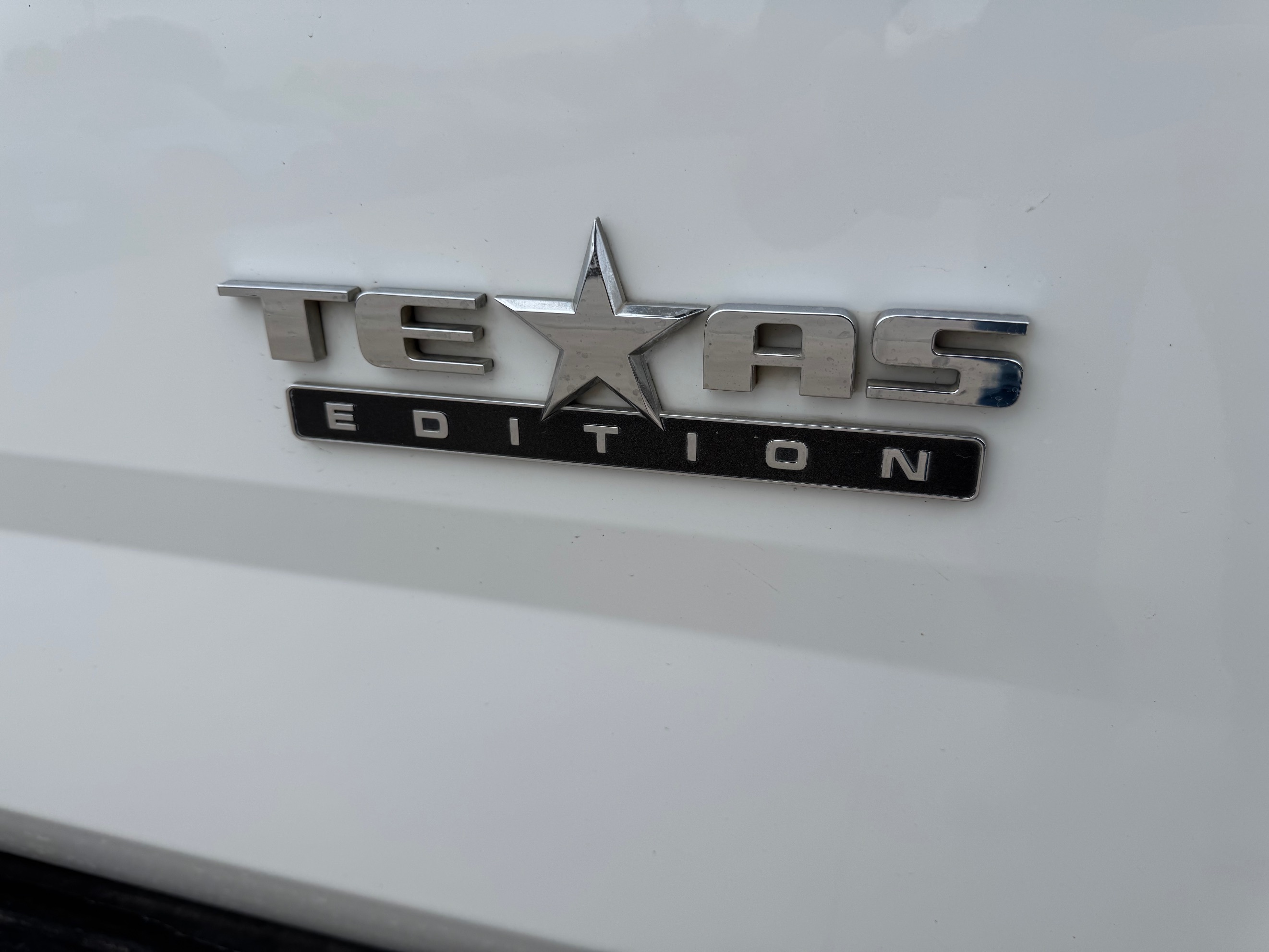 2016 Chevrolet Tahoe LT - Photo 10