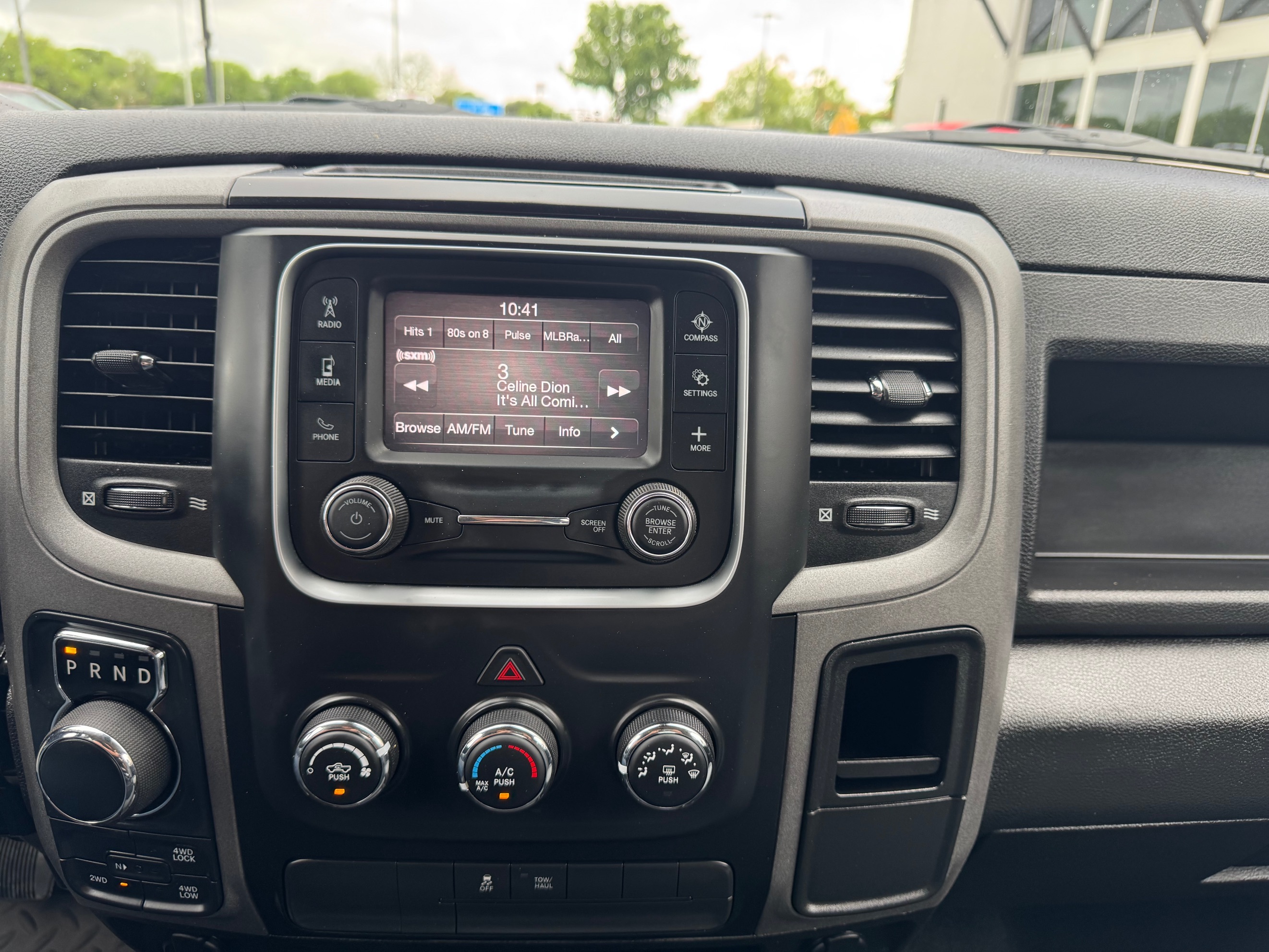 2022 RAM Ram 1500 Classic Express - Photo 21