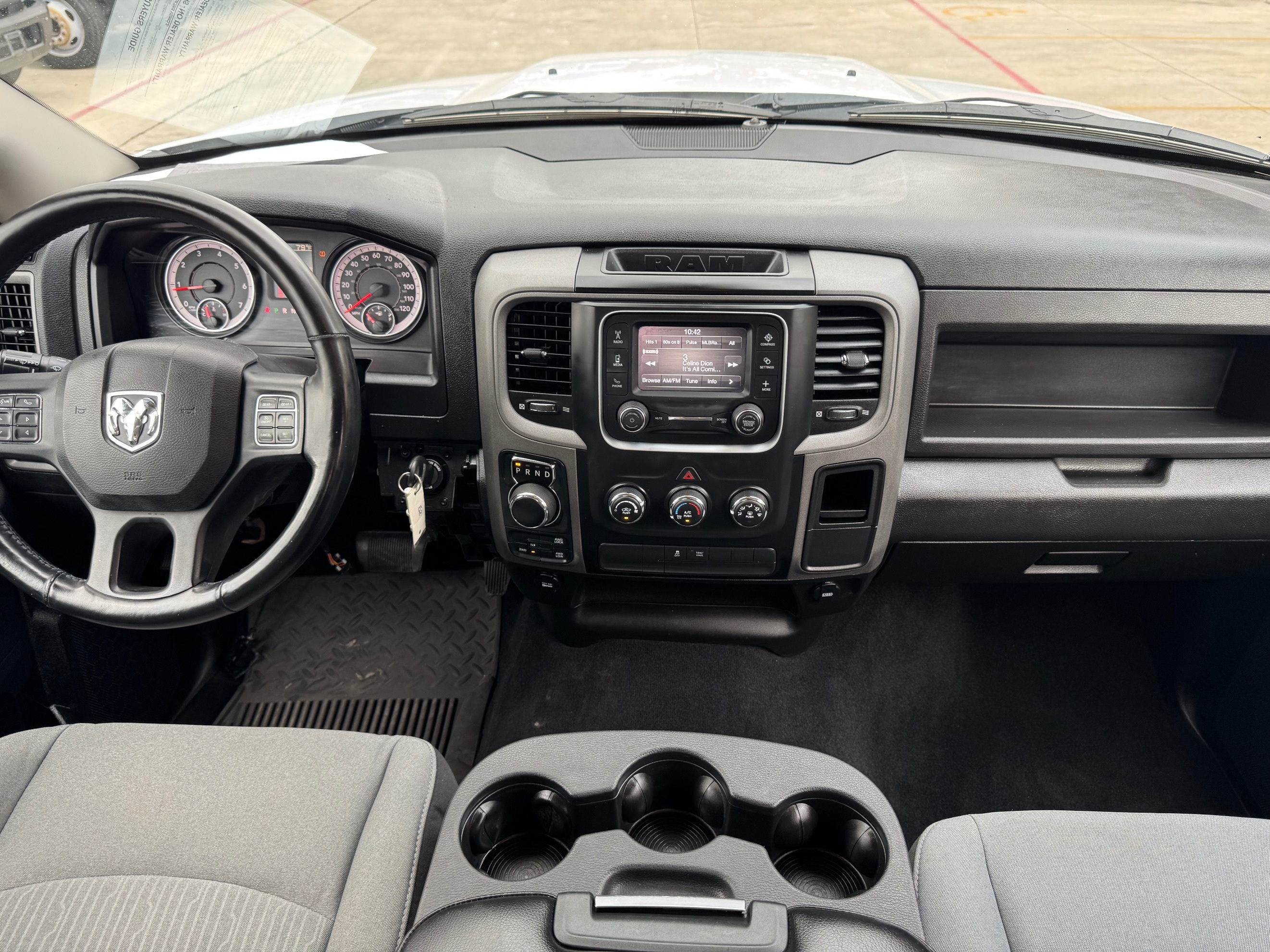 2022 RAM Ram 1500 Classic Express - Photo 26