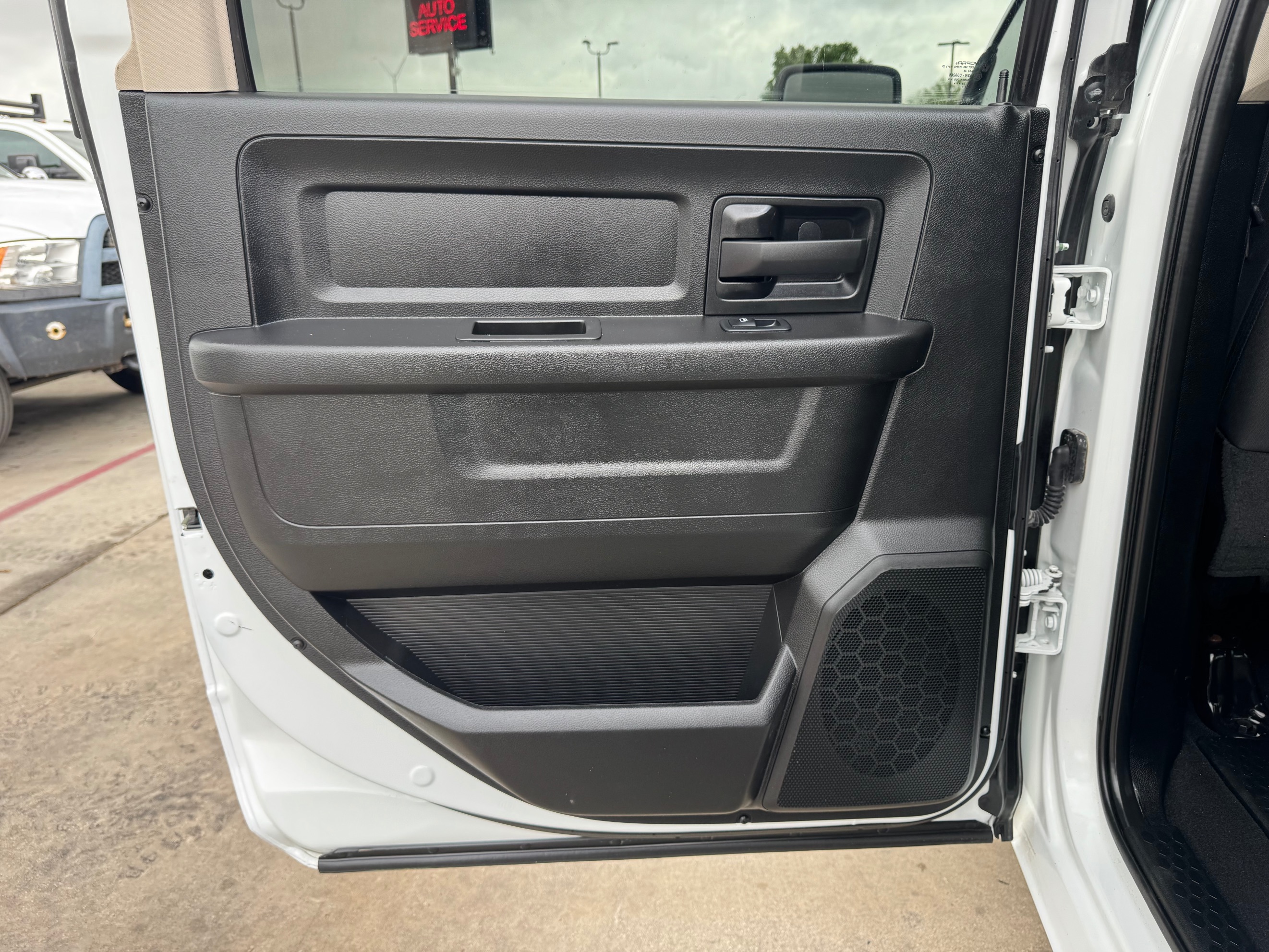 2022 RAM Ram 1500 Classic Express - Photo 37