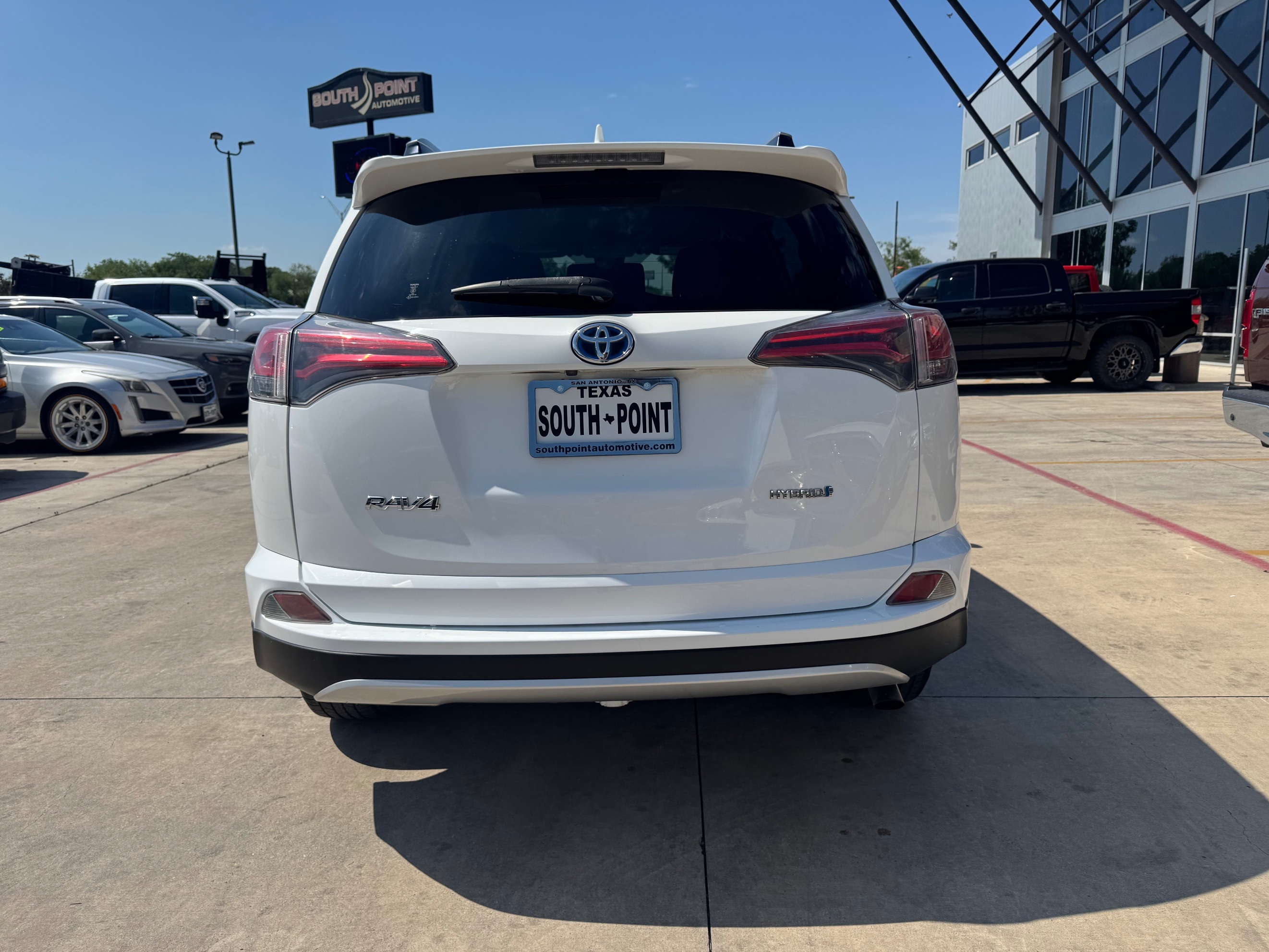 Toyota RAV4 photo 5