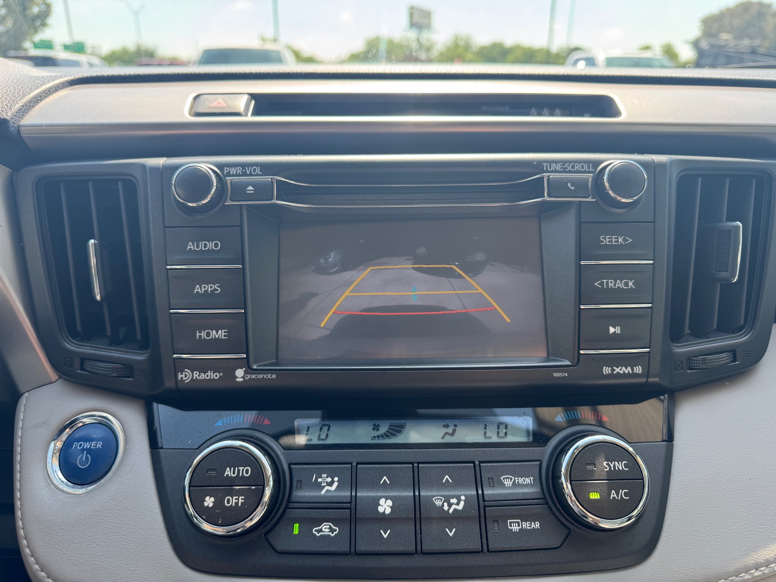 Toyota RAV4 photo 18