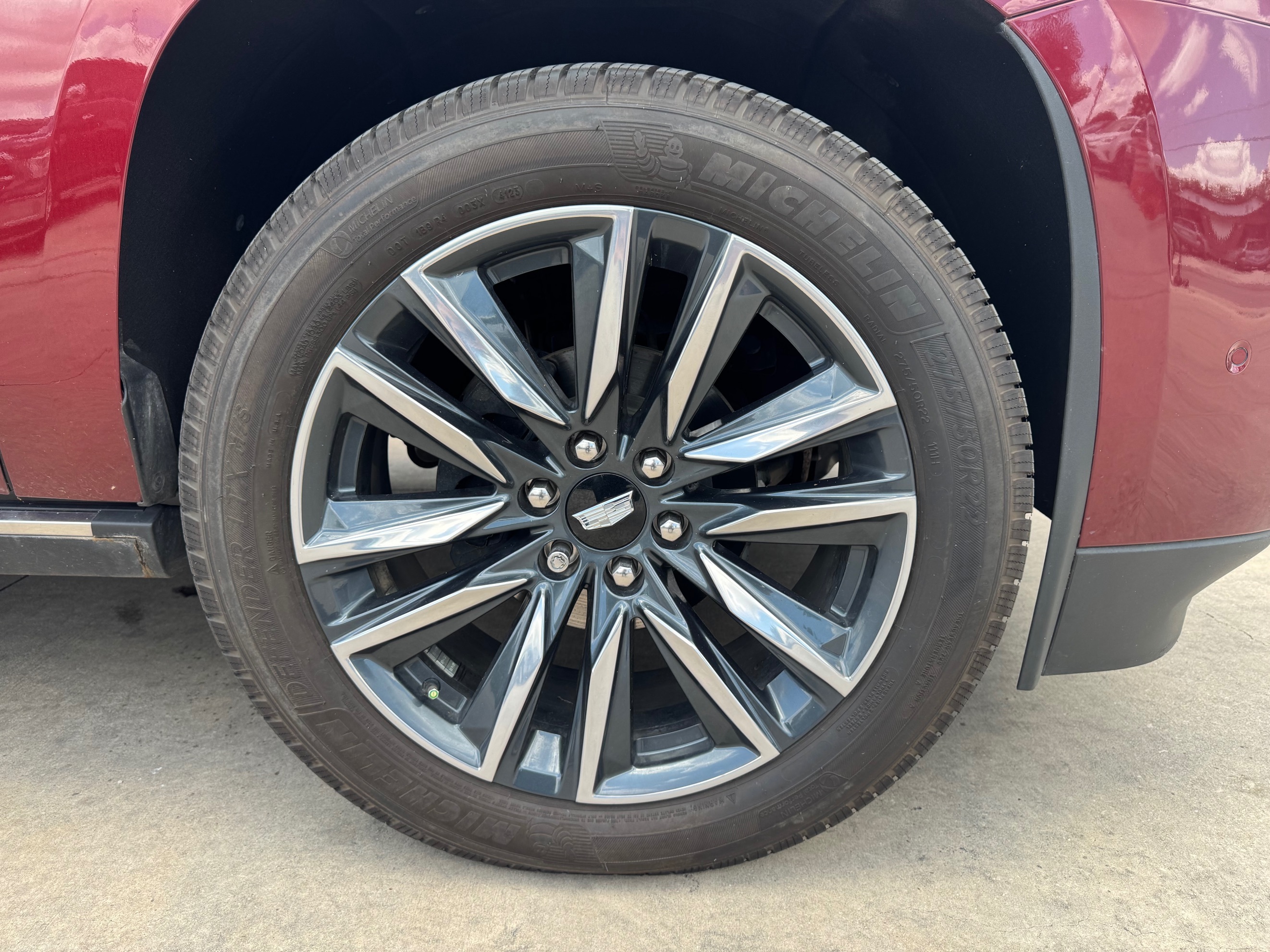 Cadillac Escalade photo 11