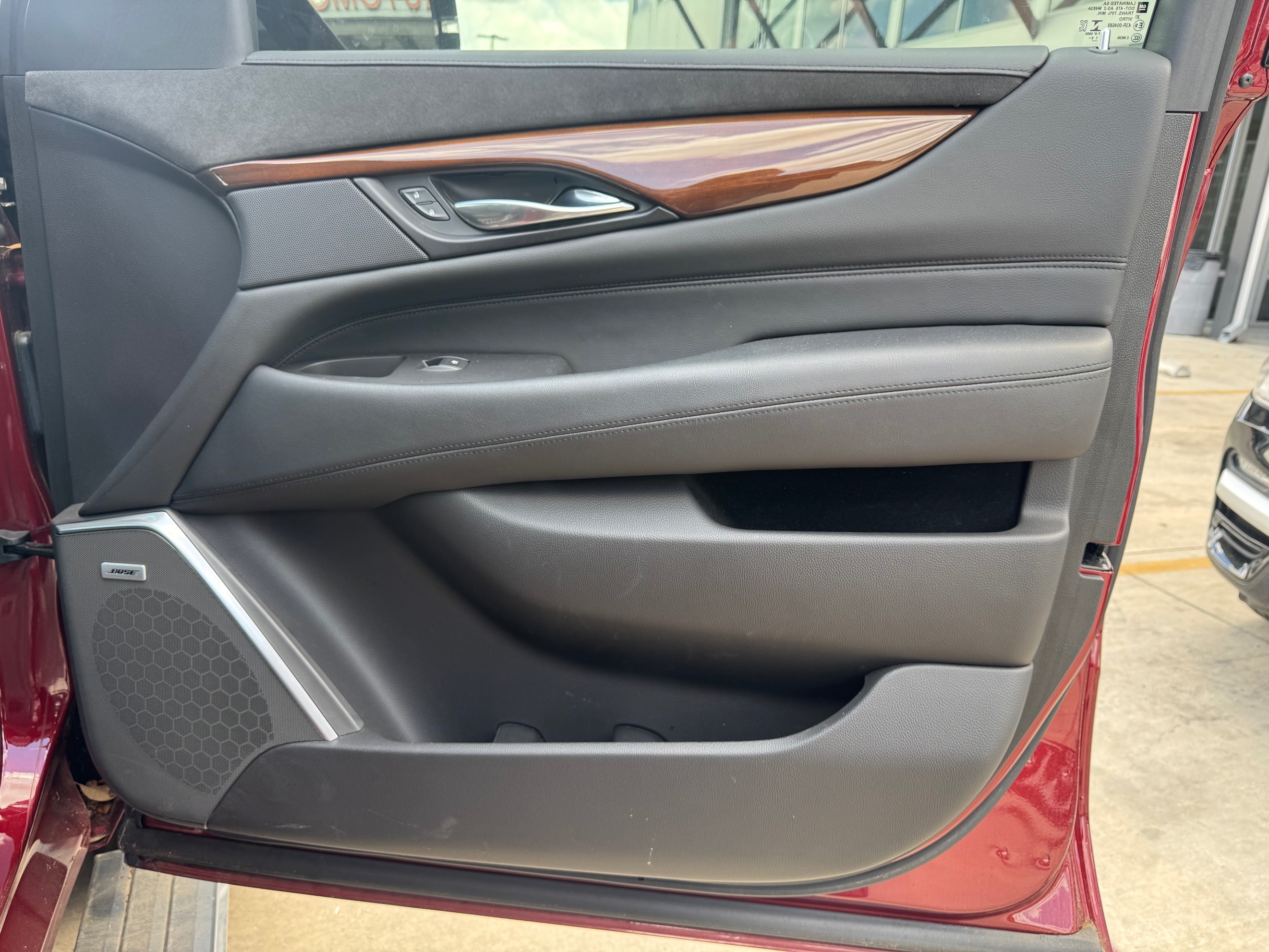 Cadillac Escalade photo 25