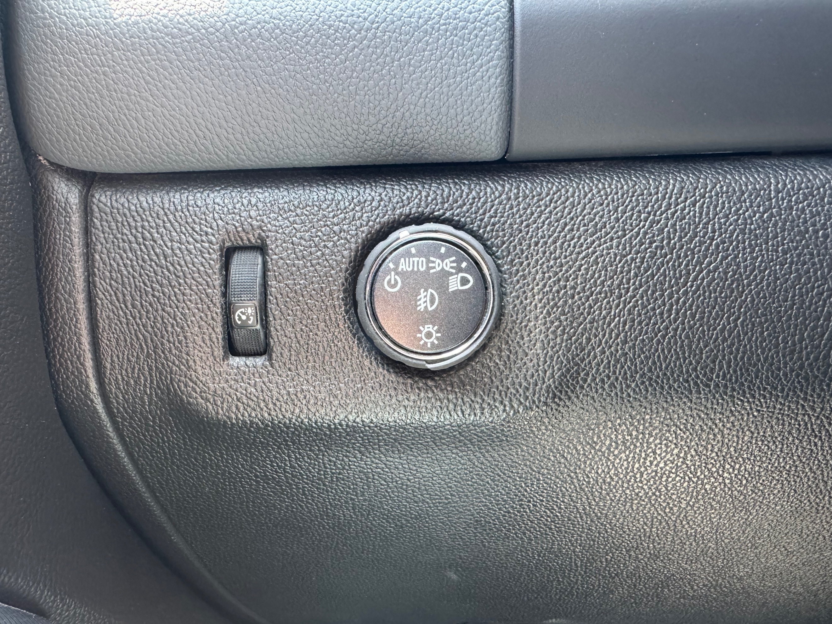 Chevrolet Colorado photo 18